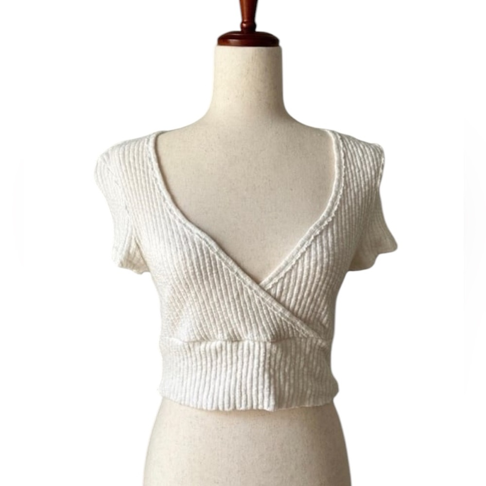 Urban Outfitters crop top
